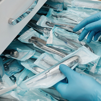 Sterilization pouch and packaging
